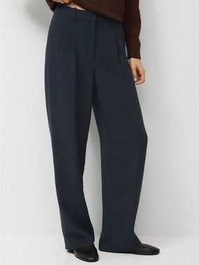 Aritzia Wilfred Effortless Trouser Pants Size 12 TALL Navy Blue Crepette